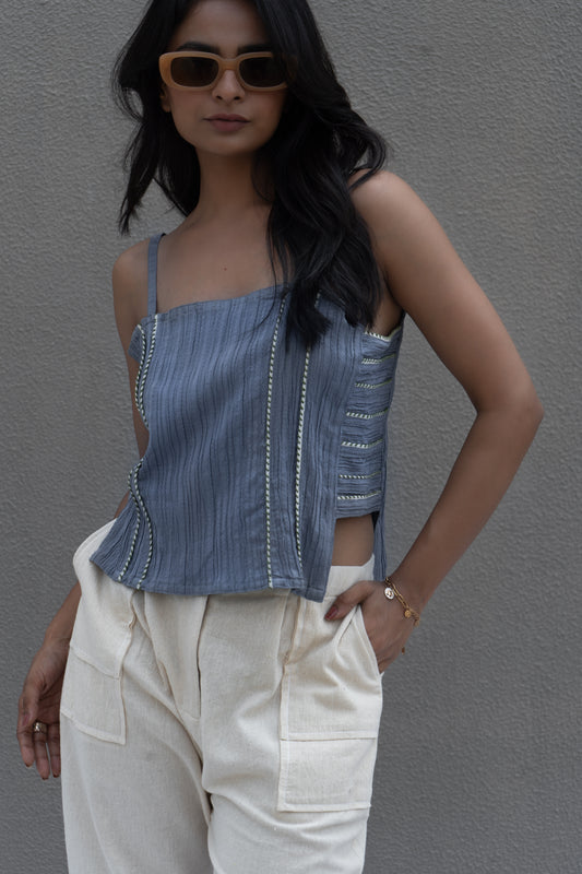 QUAD PLEAT TOP PAIRED WITH URBAN FOLD PANTS